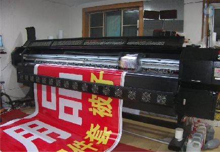 鹿寨喷绘广告分辨率是多少？